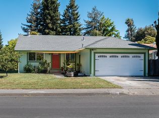 7374 Carriage Ct, Rohnert Park, CA 94928