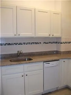 Rented by Barak Realty | media 24