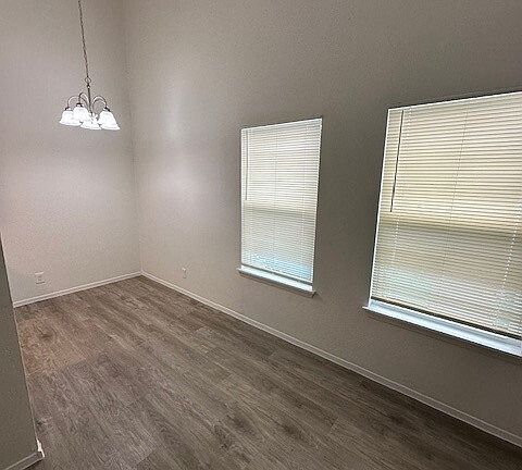 4th image of 311 Flournoy Dr APT A