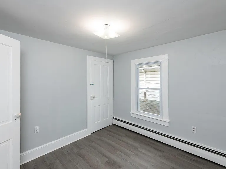 53 Penn St — Photo 4