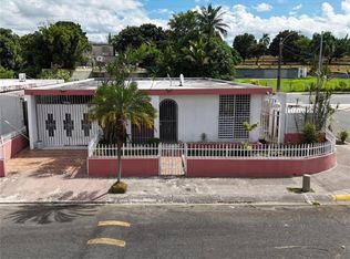 18th Street Alturas De Flamboyan Ff #URB-10, Bayamon, PR 00959
