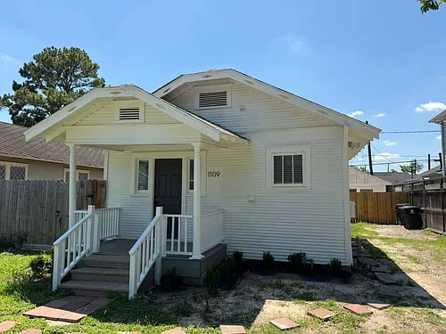 1109 Walton St #1109 Photo 1