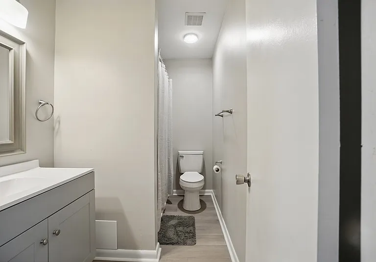 5009 Ashforth Ct — Photo 24