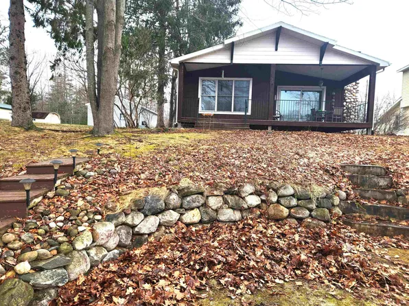 4362 Mohawk Trl, Gladwin, MI 48624