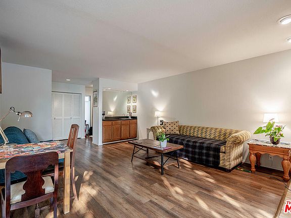 4th image of 1312 S Saltair Ave APT 101