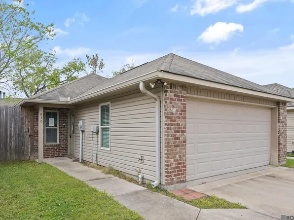 830 Sedona Pines Dr, Baton Rouge, LA 70816