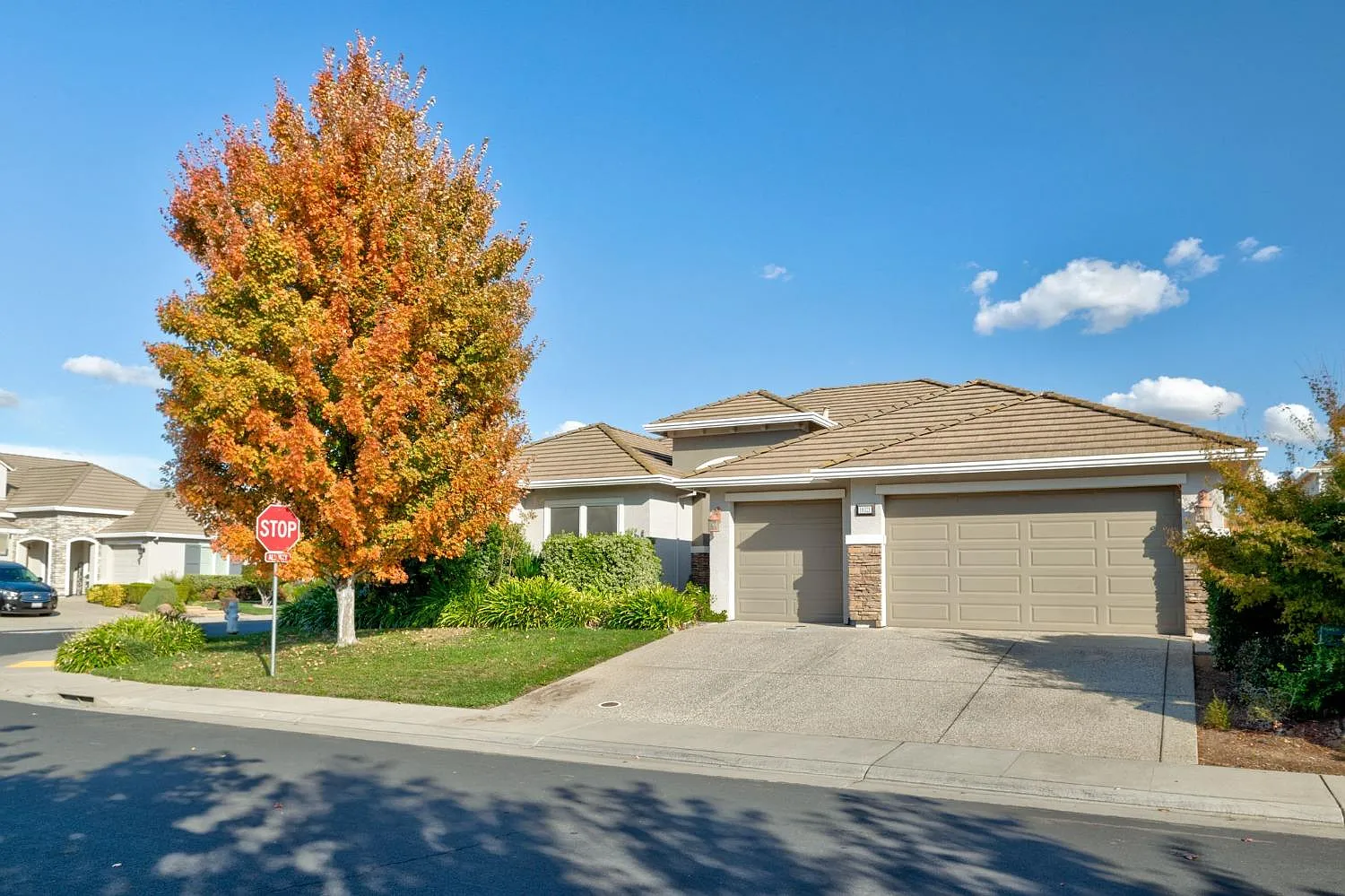 10321 Beleza Ct photo 1