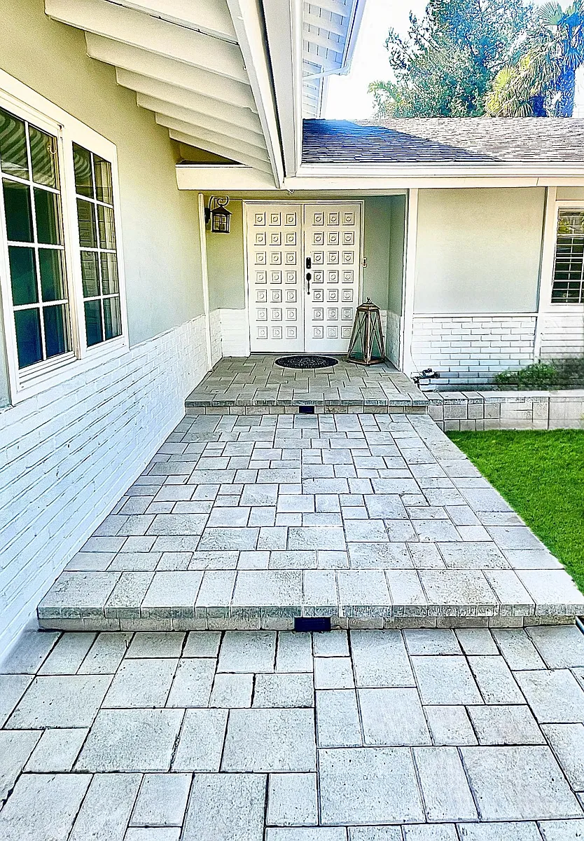 Building Photo - 5055 Ludgate Dr