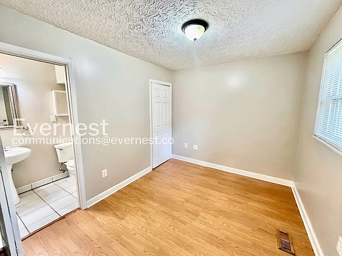 2771 Skyland Dr — Photo 22