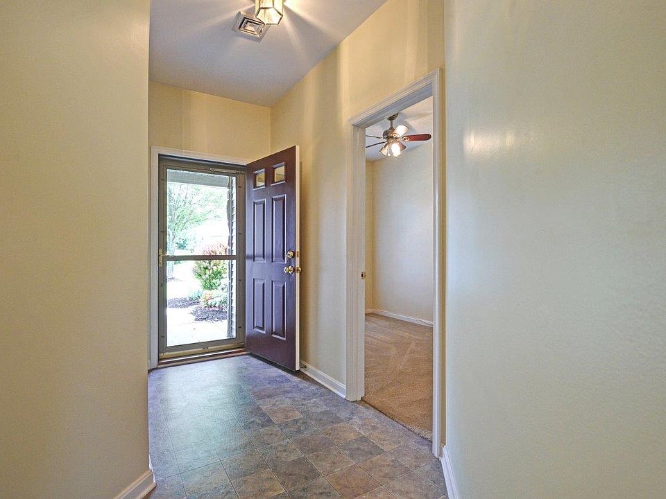 1924 Deer Run Dr, Hummelstown, PA 17036 Zillow