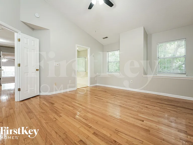 103 Monsarret Ln — Photo 12