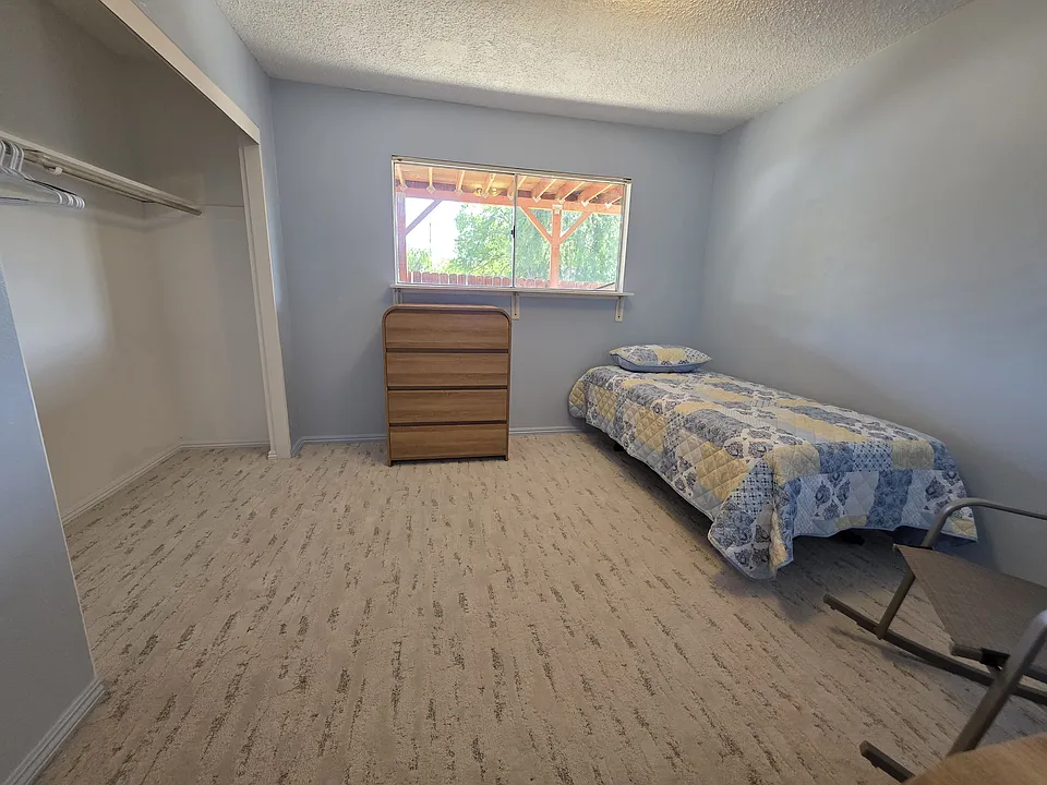 522 N La Luna Ave