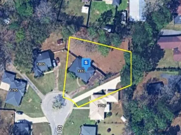 1810 Woodland Hills Ct, Semmes, AL 36575