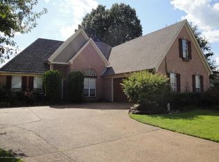 6045 Shadow Oaks Cv S, Olive Branch, MS 38654