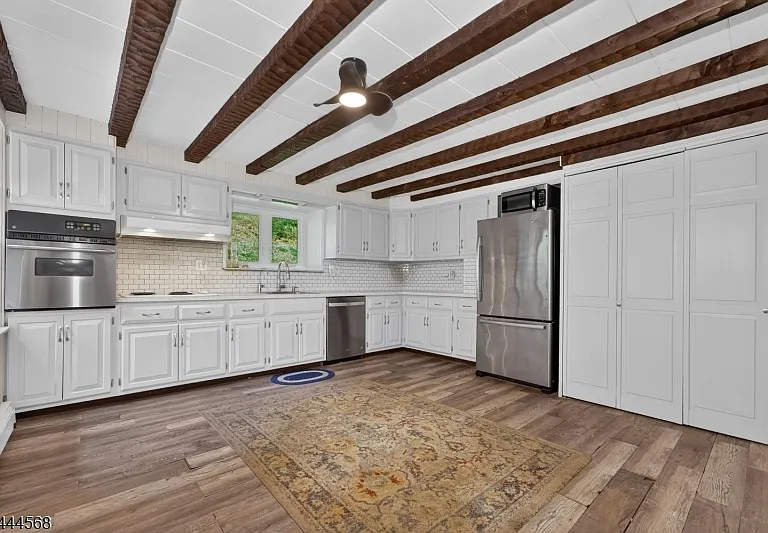 30 Hoffmans Crossing Rd — Photo 13