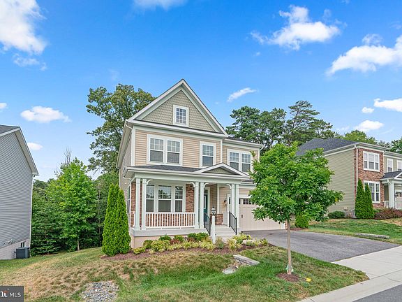2nd image of 416 Kosmill Dr