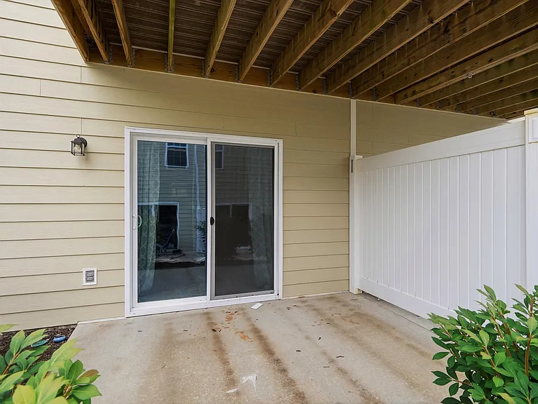 4000 W Worley St #2 — Photo 30