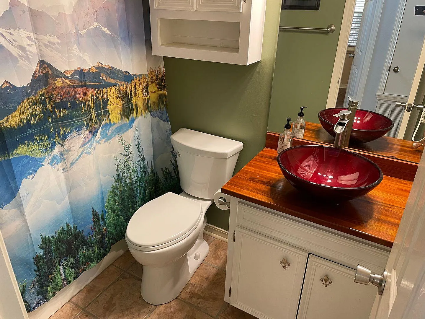 3 bed, 1120 sqft, $1,500 — Photo 3