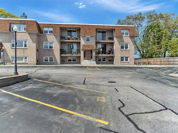 1803 Mineral Spring Ave #B14, North Providence, RI 02904