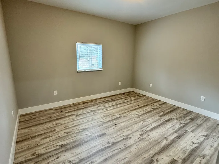 194 Frank Christian Rd — Photo 12