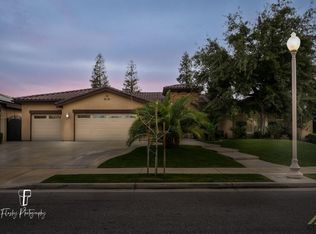 2414 Exton St, Bakersfield, CA 93311