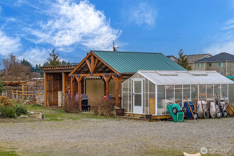 2nd image of 6905 60th Street E