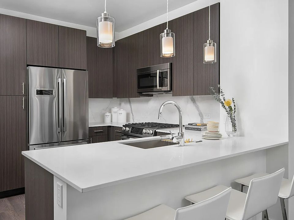1st image of 468 E Illinois St #2602