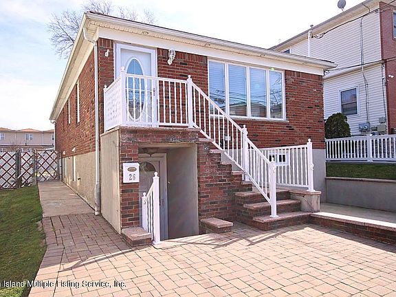 2nd image of 26 Evelyn Pl