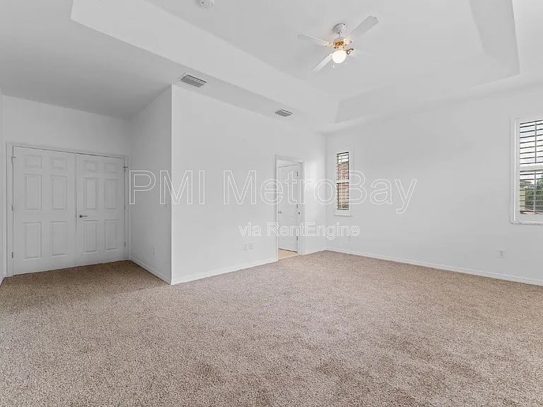 10886 Cory Lake Dr — Photo 23