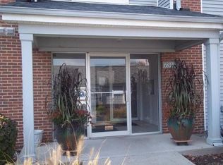 7343 Ridgepoint Dr APT 104, Cincinnati, OH 45230