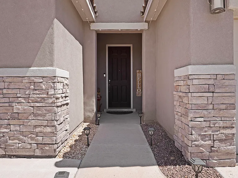 12863 Ivelet Ct — Photo 4