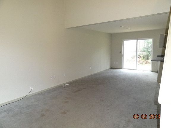 3rd image of 22513 Bluewater Dr SE