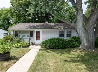 1506 Glen Rock Ave, Waukegan, IL 60085