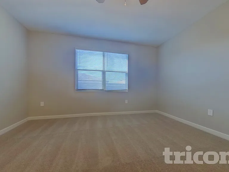 30033 W Cheery Lynn Rd — Photo 8
