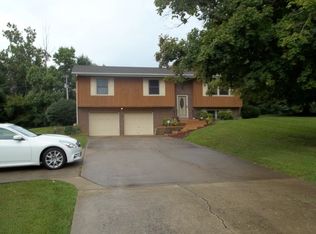 4310 Shepherdsville Rd, Elizabethtown, KY 42701