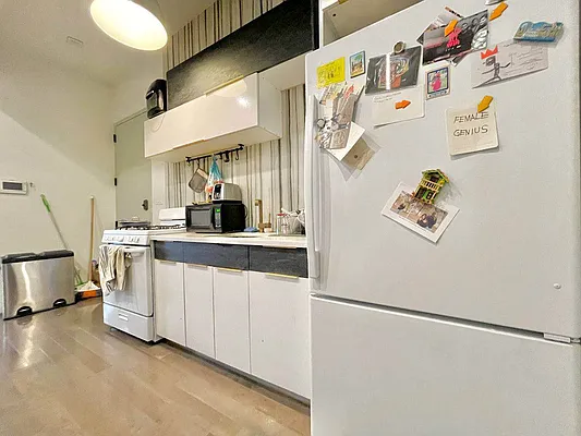 Rented by Doorway NYC, LLC | media 1