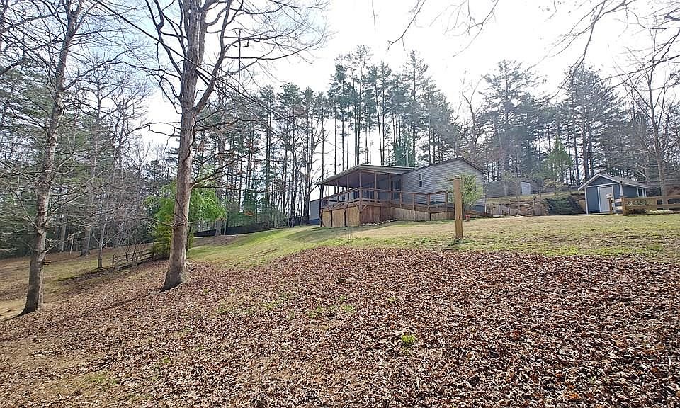 1st image of 45 Wagon Wheel Rd