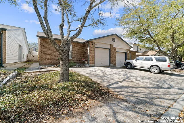 2 bed, 2.0 bath, 1238 sqft, $1,550 — Photo 3
