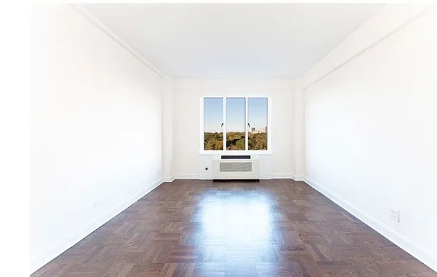 Rented by essential NEW YORK Real Estate | media 21