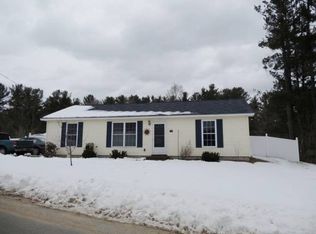 13 Mildred Ave, Raymond, NH 03077