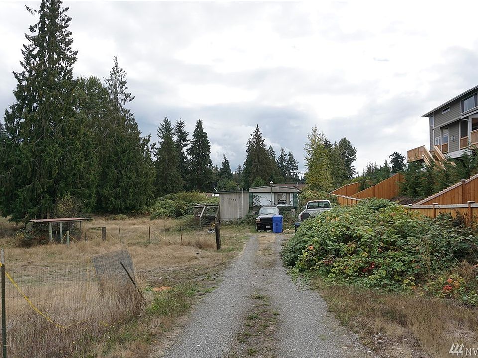 2nd image of 20720 82nd St E