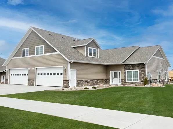 Coulee Ridge Twin Homes
