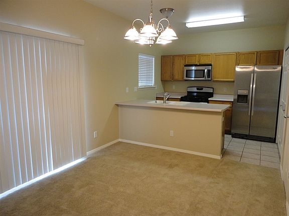 2nd image of 1909 Tierra Del Oso Pl NW