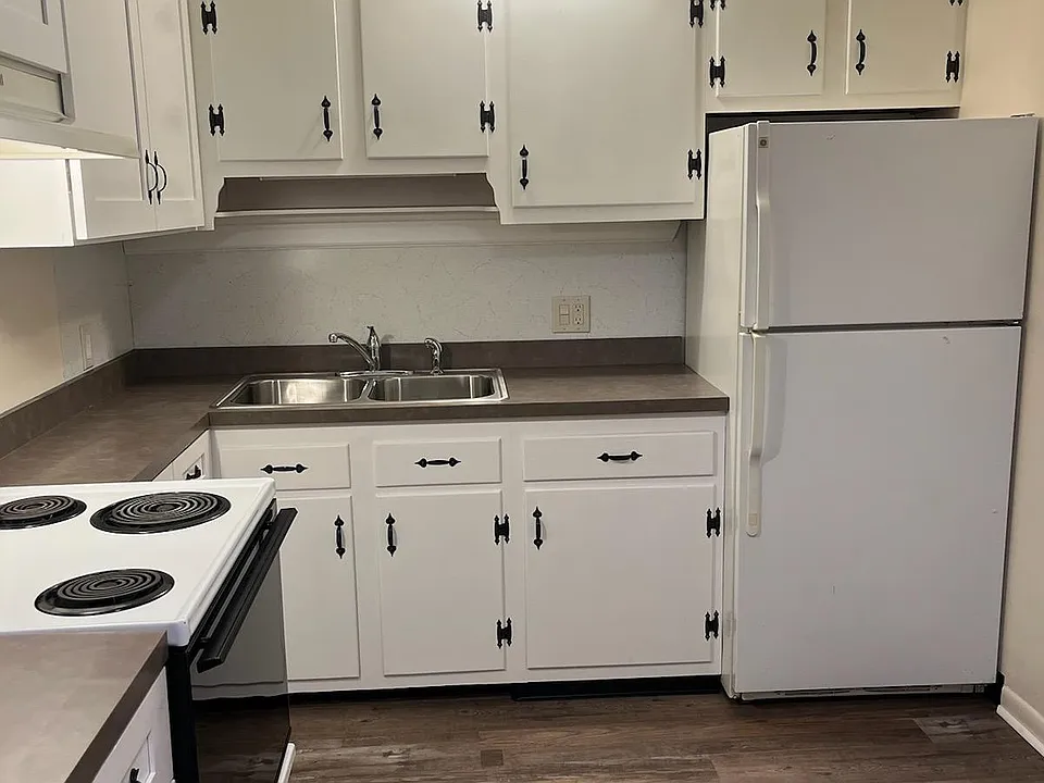 Beautiful Remodeled Kitchen