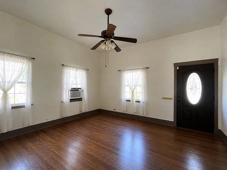 203 Piedmont Ave #1 — Photo 3