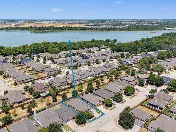 1200 Wheatear Dr, Little Elm, TX 75068