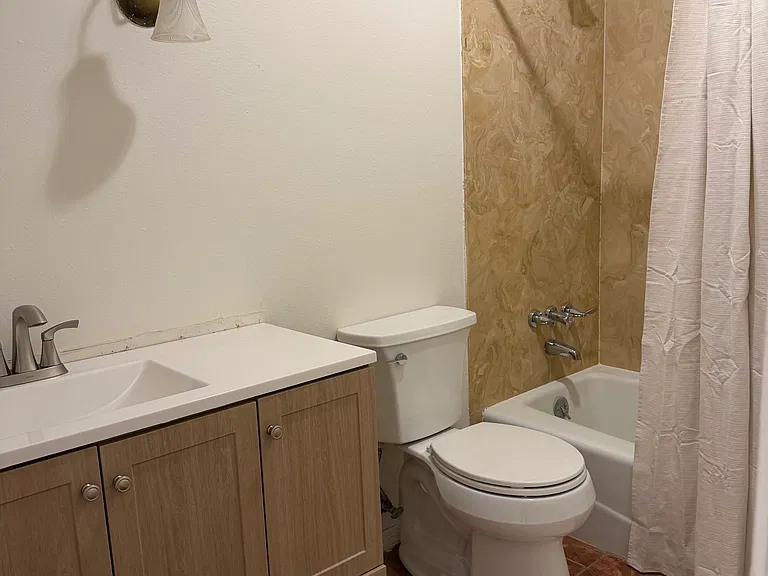 48 Traminer Dr — Photo 19