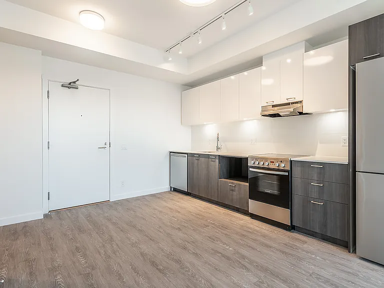 1008 Pandora Ave — Photo 24