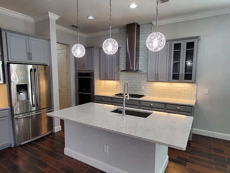 3173 Montilla Dr — Photo 18