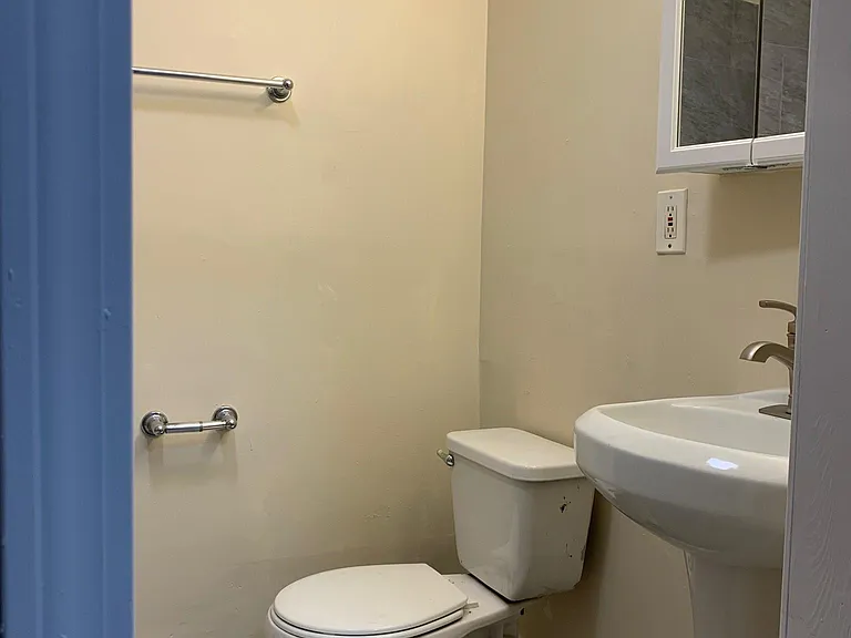 896 Huntington Ave #7 — Photo 10